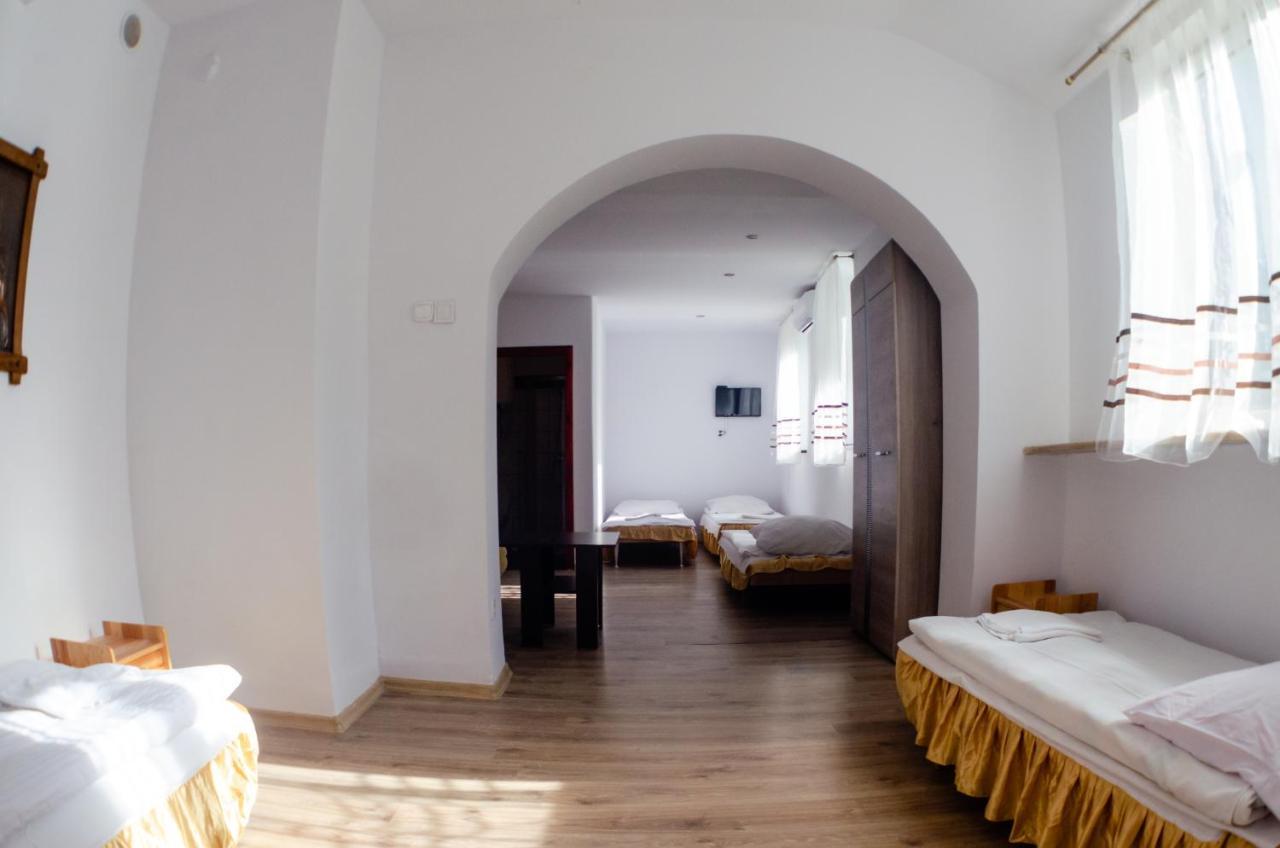 Galeria Prl Hotel Borne Sulinowo Kültér fotó